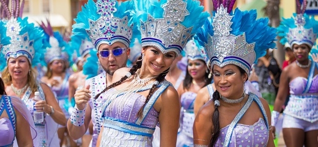 The Local’s Guide to Surviving (and Loving) Aruba’s Grand Carnival